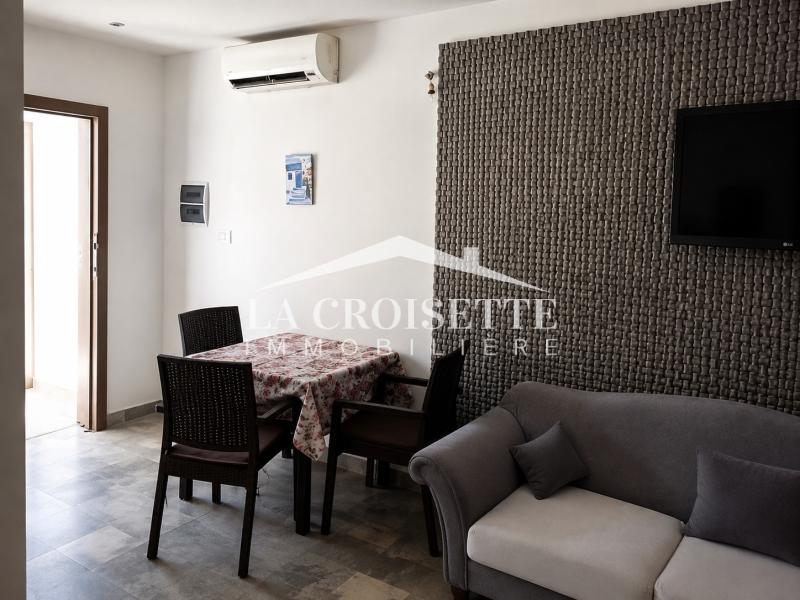 Appartement meublé S+1 avec jardin et piscine commune à La Marsa